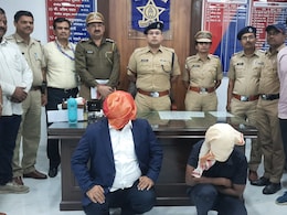 CM फडणवीस के प्रोग्राम में PMO अधिकारी बन रौब झाड़ रहा था शख्‍स, जब खुला राज तो पहुंचा हवालात