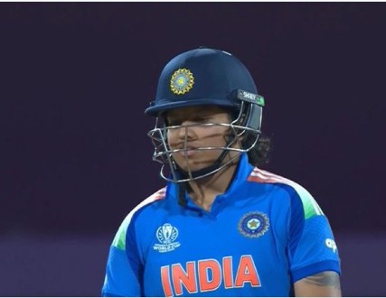 Ind vs SA women: रिचा घोष का 'ट्रिपल धमाका', बनीं 53 साल के इतिहास की सबसे पावरपुल खिलाड़ी