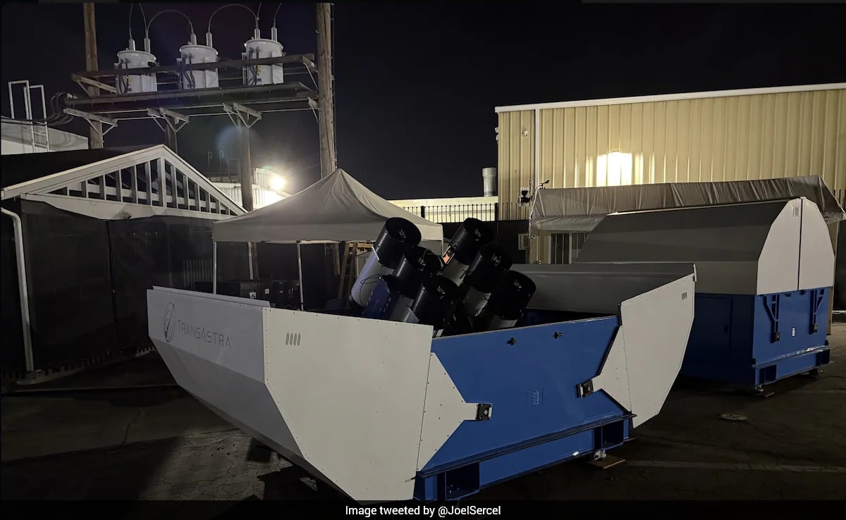 California Startup Designs Giant Inflatable Bag To Catch Asteroids And Space Debris. How It Works