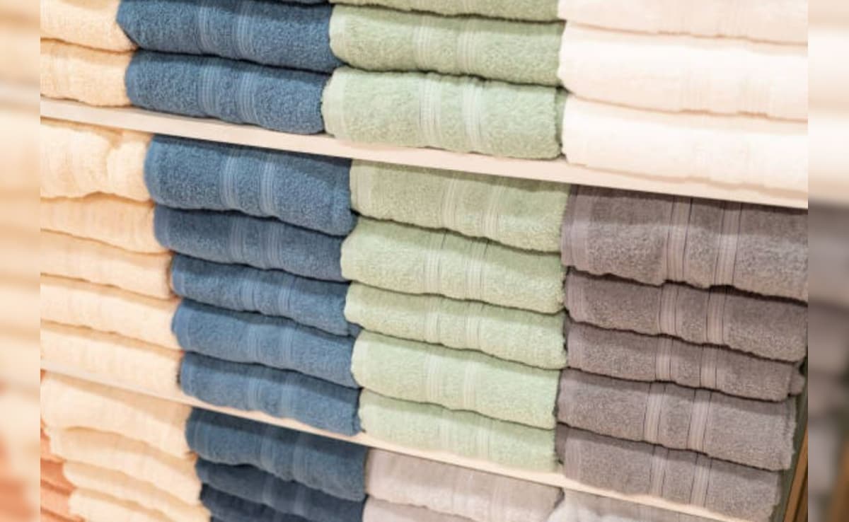 टॉवल पर बनी इन लाइनों का असली राज जानिए, ये सिर्फ डिजाइन नहीं, साइंस का कमाल है