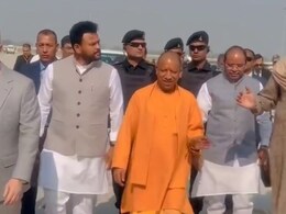 नोएडा पहुंचे CM योगी आदित्यनाथ, जेवर एयरपोर्ट का ले रहे जायजा