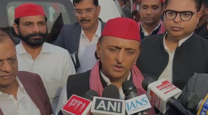 बीजेपी बिहार जैसा खेल करने... UP में SIR पर अखिलेश यादव ने चुनाव आयोग से की ये बड़ी मांग