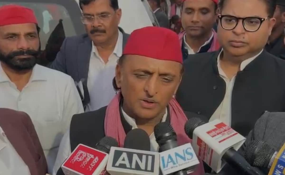 बीजेपी बिहार जैसा खेल... UP में SIR पर अखिलेश यादव ने चुनाव आयोग से की ये बड़ी मांग