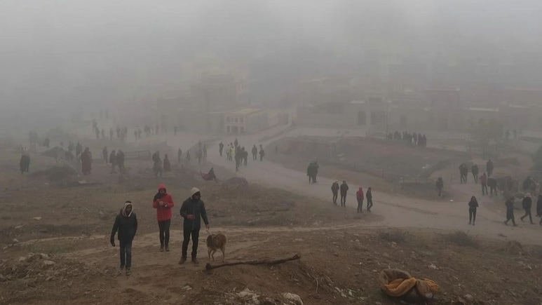 Rajasthan Weather: राजस्थान में अब कड़ाके की ठंड की बारी! कोहरे की चादर में लिपटे कई जिले, अगले सप्ताह से गिरेगा पारा