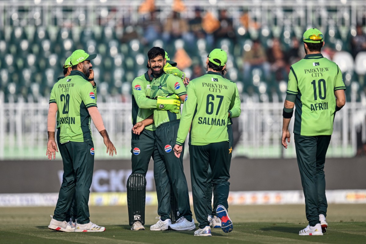 Pakistan vs Zimbabwe T20I Tri-Series, Live Score Updates
