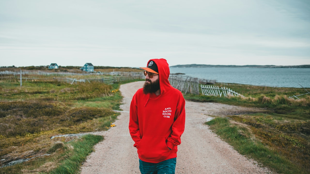 Stay warm and stylish this winter with men's hoodies that blend comfort, fit, and modern design