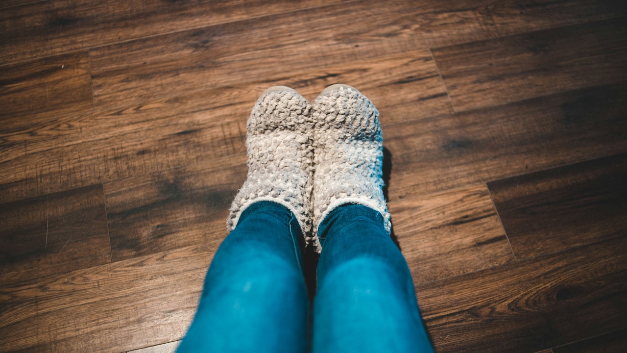 Stay Snug this season with soft and breathable woollen socks for men and women Stay Snug this season with soft and breathable woollen socks for men and women