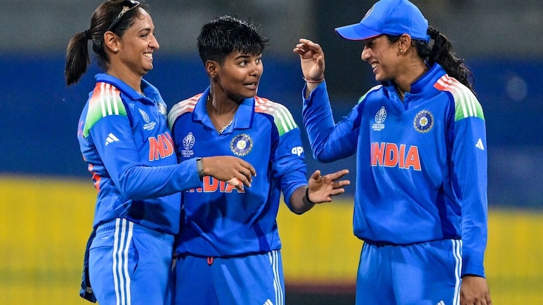 INDW vs RSAW Final: विश्व कप जीतने पर भारतीय टीम पर पैसा बरसेगा छप्पर फाड़ के, बनेगा इतिहास, एक खिलाड़ी के हिस्से आएगी इतनी रकम INDW vs RSAW Final: विश्व कप जीतने पर भारतीय टीम पर पैसा बरसेगा छप्पर फाड़ के, बनेगा इतिहास, एक खिलाड़ी के हिस्से आएगी इतनी रकम