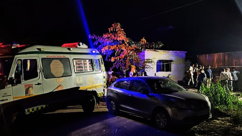 Jalna News : शेळ्यांचा गोठा बनला बेकायदेशीर कृत्यांचा अड्डा, जालन्यात पोलिसांनी मोठी कारवाई