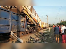 कोरबा साइड से लोकल ट्रेन आ रही थी.. छत्तीसगढ़ में कैसे हुई दुर्घटना, बिलासपुर के डीएम ने बताया