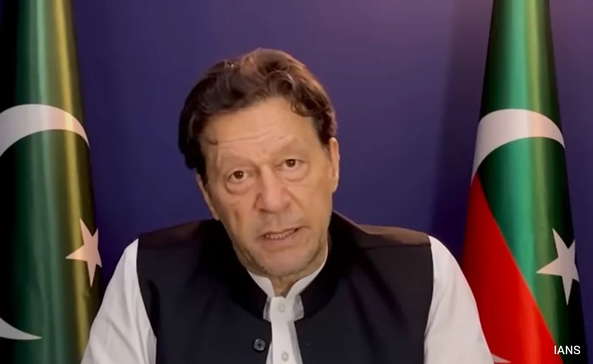 PAK जेल में इमरान खान की आंख 85% हुई खराब, 3 महीने तक नहीं मिला इलाज; अब SC ने दिया दखल