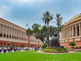 संसद का शीत सत्र 2025: लोक सभा की प्रोडक्टिविटी 111%, राज्य सभा की उत्पादकता 121% रिकॉर्ड!