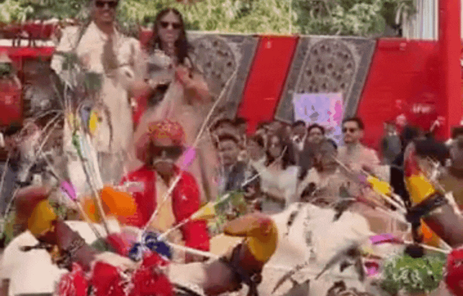 सीएम यादव के बेटे-बहू ने की बैलगाड़ी की सवारी, शादी से पहले निभाई अनूठी रस्में- VIRAL VIDEO