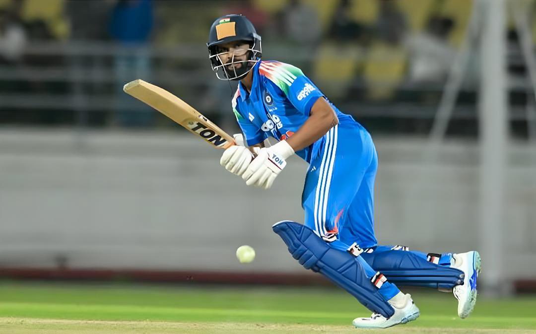 3rd Unofficial ODI Live: Pretorius, Rivaldo Centuries Steer SA A To 325/6