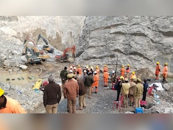 1 Dead, Many Feared Trapped After Stone Quarry Collapse In UP&#039;s Sonbhadra