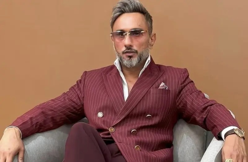 EXCLUSIVE: मन्नत पार्टी में जाने पर कैसा था शाहरुख का बर्ताव? हनी सिंह का खुलासा सुन चौंके फैंस, कहा- 7 घंटे तक उन्होंने...