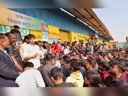 MP खाद संकट: सिंधिया के दौरे का असर, खाद वितरण केंद्रों की संख्या 33 हुई अब मिलेंगे यूरिया के 10 बैग