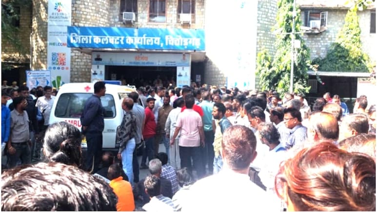 BJP नेता को दिनदहाड़े गोली मारी, अब 'शव' लेकर कलेक्ट्रेट पहुंचे लोग, चित्तौड़गढ़ में हंगामा