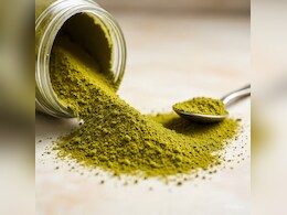 तीखा खाने के हैं शौकीन तो घर पर ही बनाएं हरी मिर्च का पाउडर, खाने में जोड़ देगा एक्सट्रा स्वाद