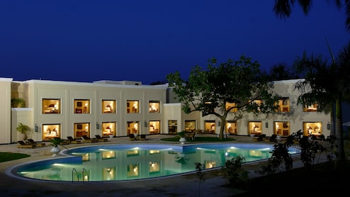 In Khajuraho, A Luxury Retreat Redefines What "Feeling At Home" Means