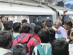 Video: Commuters Block Bengaluru Yellow Line Metro For 35 Minutes Over Delays