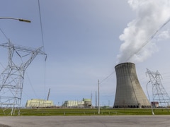 US To Buy 10 Nuclear Reactors Using Japan's $550 Billion Pledge