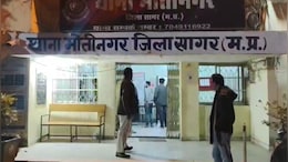 एमपी से महाराष्ट्र जा रही हवाला की रकम पकड़ी, स्कॉर्पियो में सीट के नीचे थे करोड़ों रुपये; थाने में गिनती जारी