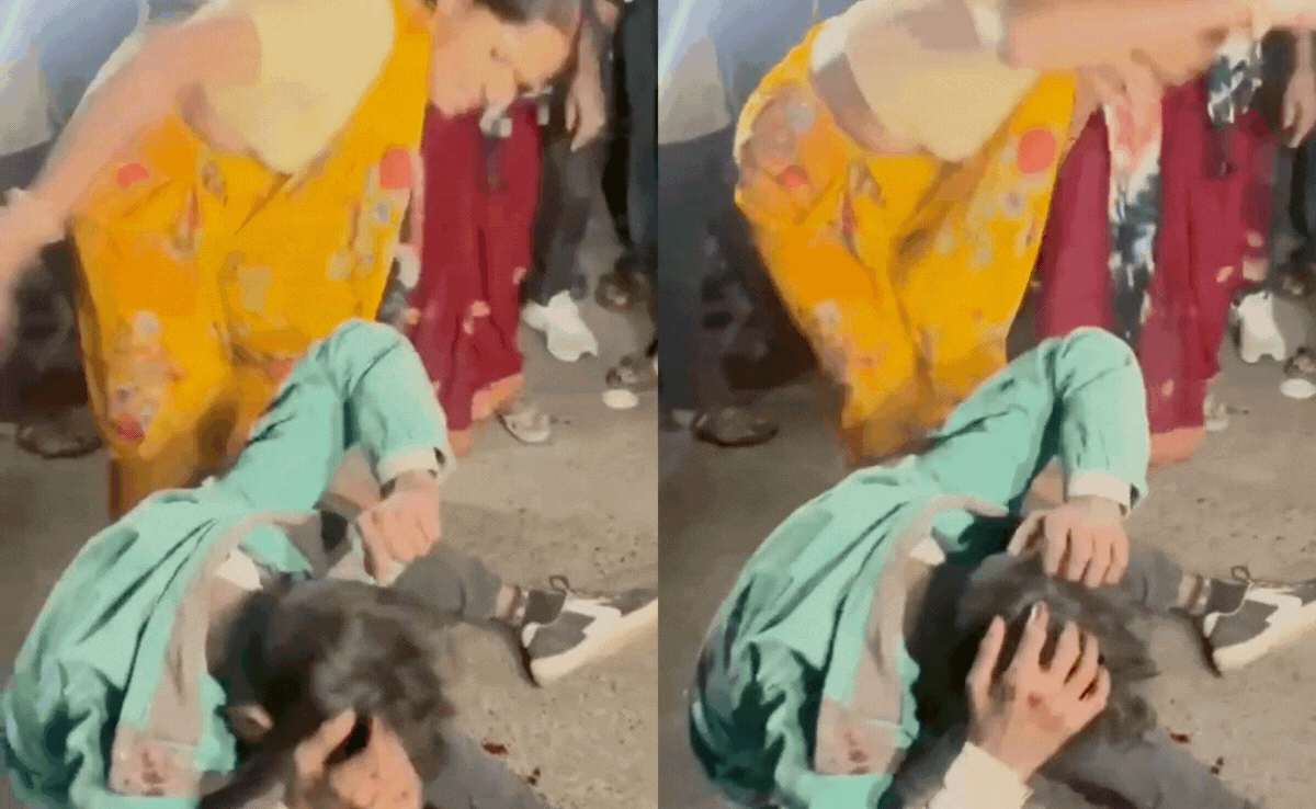 बच्ची से छेड़छाड़, सड़क पर सबक, महिलाओं ने अधेड़ को चप्पल, लात-थप्पड़ से इतना पीटा की नाक-मुंह से निकल गया खून