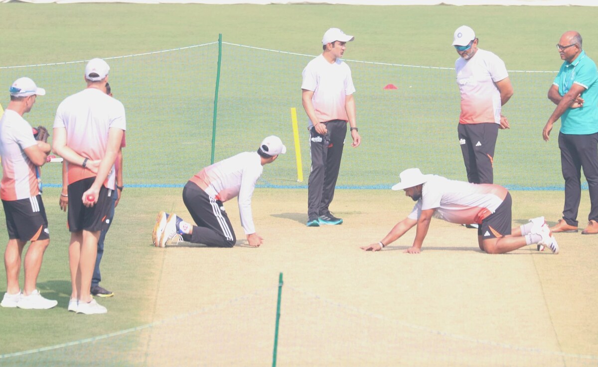 Irfan Pathan Pinpoints Pitch Conundrum For Shubman Gill, Gautam Gambhir: "Caught In The Middle"