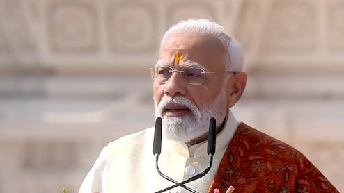 500 साल के संघर्ष का सपना हुआ पूरा... राम मंदिर पर धर्म ध्वजा लहराने के बाद पीएम मोदी