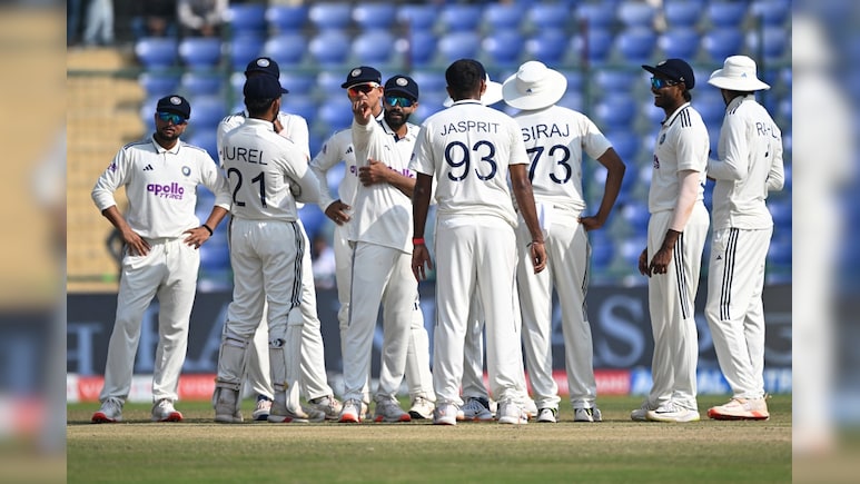 IND vs SA: दक्षिण अफ्रीका के खिलाफ टेस्ट सीरीज से पहले प्लेइंग 11 नहीं, बल्कि इस खिलाड़ी की हो रही चर्चा