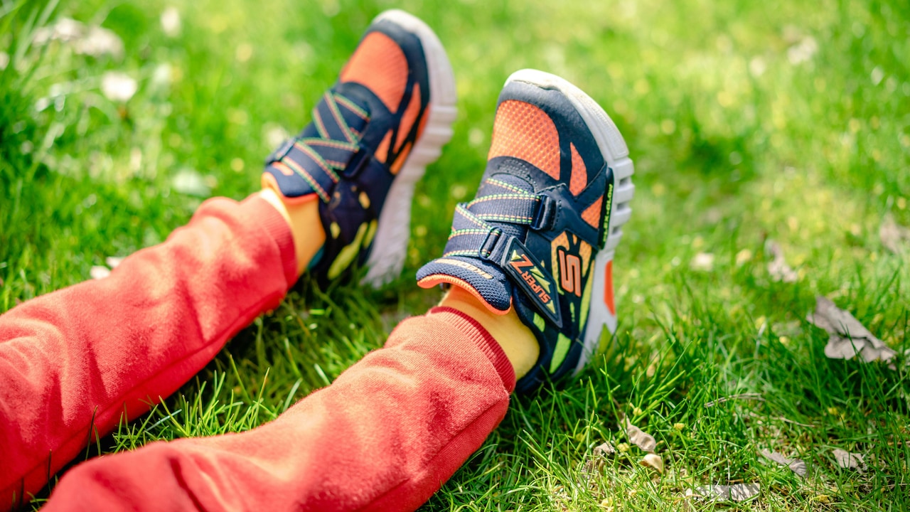 How To Pick Sports Shoes That Do Not Give Kids Blisters During PE Class