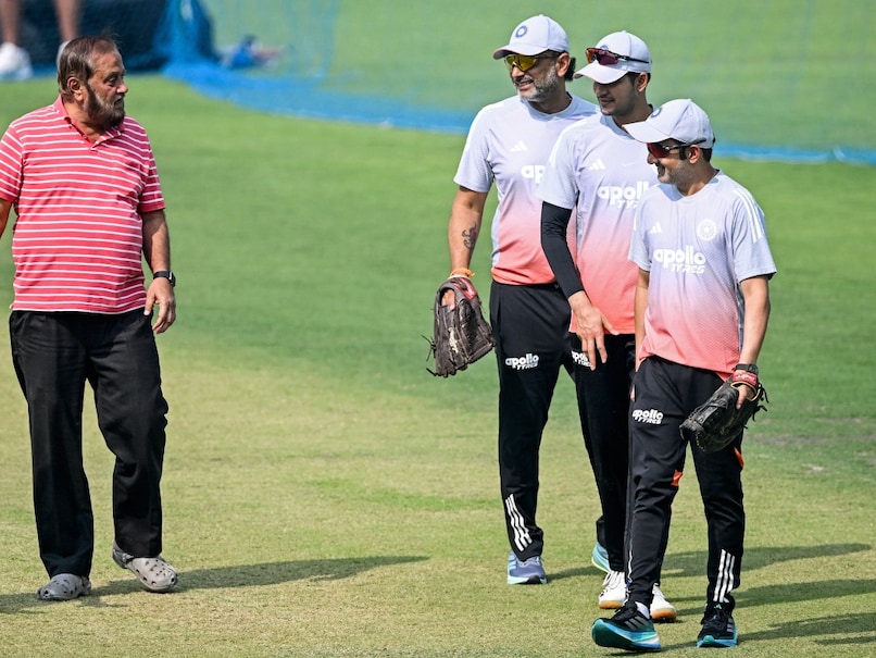 "Leave The Curator Alone": Sunil Gavaskar's Clear Message To Gautam Gambhir After Kolkata Pitch Row