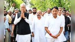 नरेश की 'ग़ैर ज़रूरी' आक्रामकता, गहलोत का आख़िरी रोड शो और भाया का सबक़; अंता में कांग्रेस की जीत के 10 कारण&nbsp;