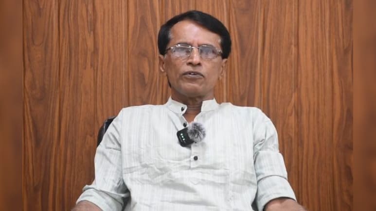 माओवादी नेता का संदेश, सरेंडर के बाद जारी किया वीडियो; कहा- हथियारबंद संघर्ष से कुछ हासिल नहीं