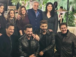 बोनी कपूर ने मनाया 70वां जन्मदिन, पापा की पार्टी में बॉयफ्रेंड शिखर पहारिया के साथ रोमांटिक हुई जान्हवी कपूर, तस्वीरें वायरल