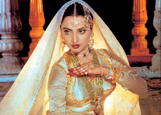Rekha To Attend Red Sea Film Festival For A Special Screening Of <i>Umrao Jaan</i>: "She Is Not Just A Character"