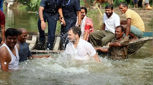 Video: Rahul Gandhi's Fishing Day With Key Ally In Bihar's Troubled Poll Waters