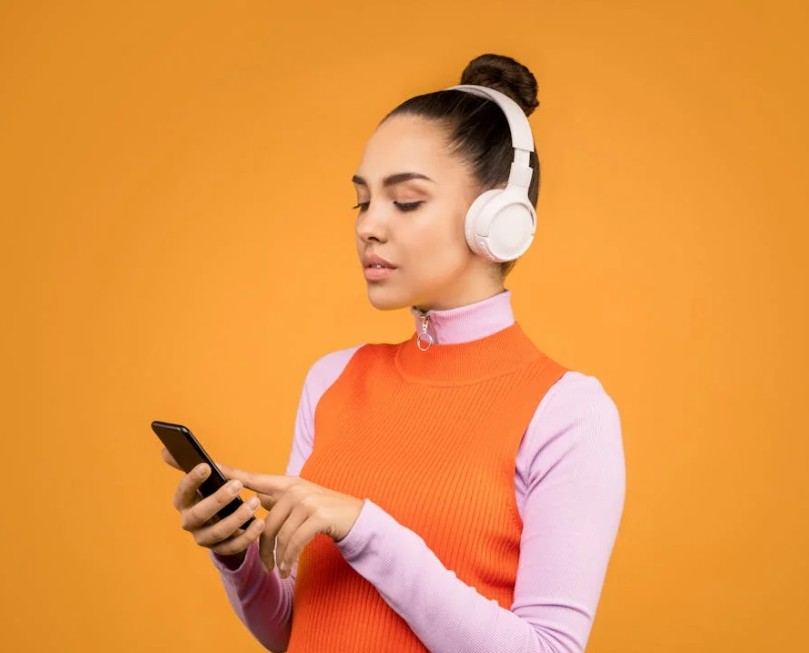 Is your habit of scrolling on Instagram an addiction or just a habit?