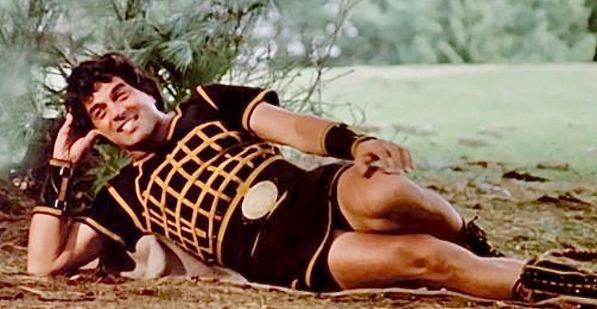 The Story Of Dharmendra In An Unforgettable Tunic And Skirt, His Cover Pic On X