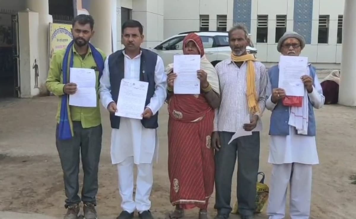Living Workers Declared Dead, Lakhs Siphoned Off, Claim Madhya Pradesh Villagers