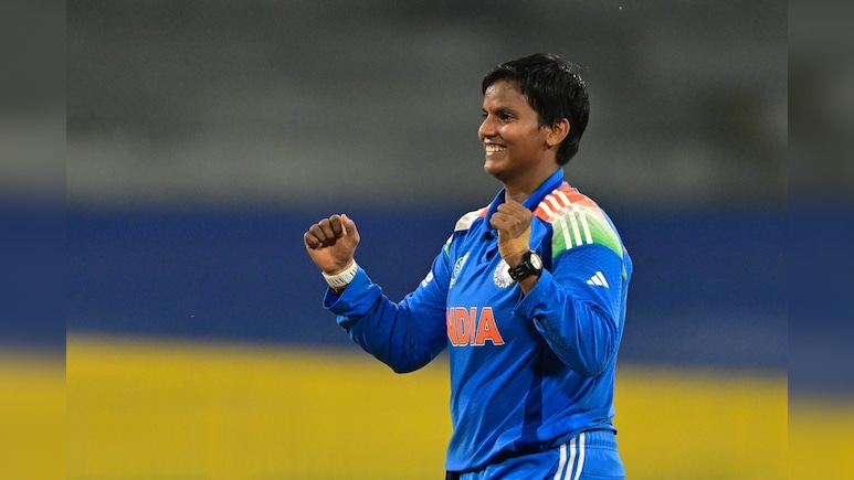 दीप्ति शर्मा के घर दोबारा आई दिवाली, खूब बजाए गए पटाखे, जश्न का VIDEO हुआ वायरल