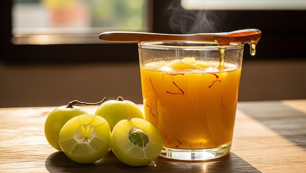 Bridal Glow Starts In The Kitchen: Try This Saffron and Amla Drink For Calm Skin In 21 Days