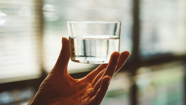 Contaminated Water Can Be Hazardous: 5 Water Purification Methods To Try At Home