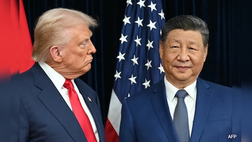 ट्रंप ने उड़ाई चीनी राष्ट्रपति की खिल्ली, कहा- जिनपिंग के 'डरपोक' मंत्रियों की तरह मुझे भी कैबिनेट चाहिए