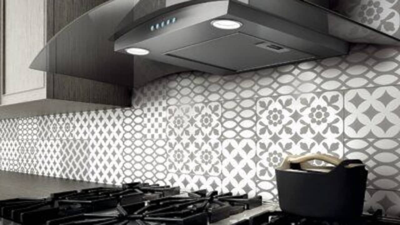 Buying A Chimney For Small Kitchens? 10 Things To Know Before You Buy