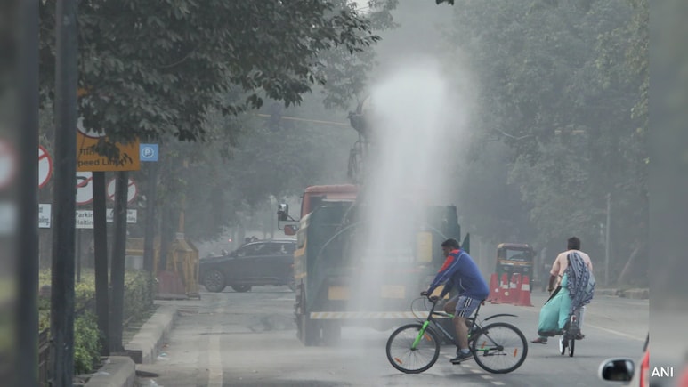 To Curb Pollution, No Entry Of BS4 Commercial Vehicles In Delhi From Today To Curb Pollution, No Entry Of BS4 Commercial Vehicles In Delhi From Today