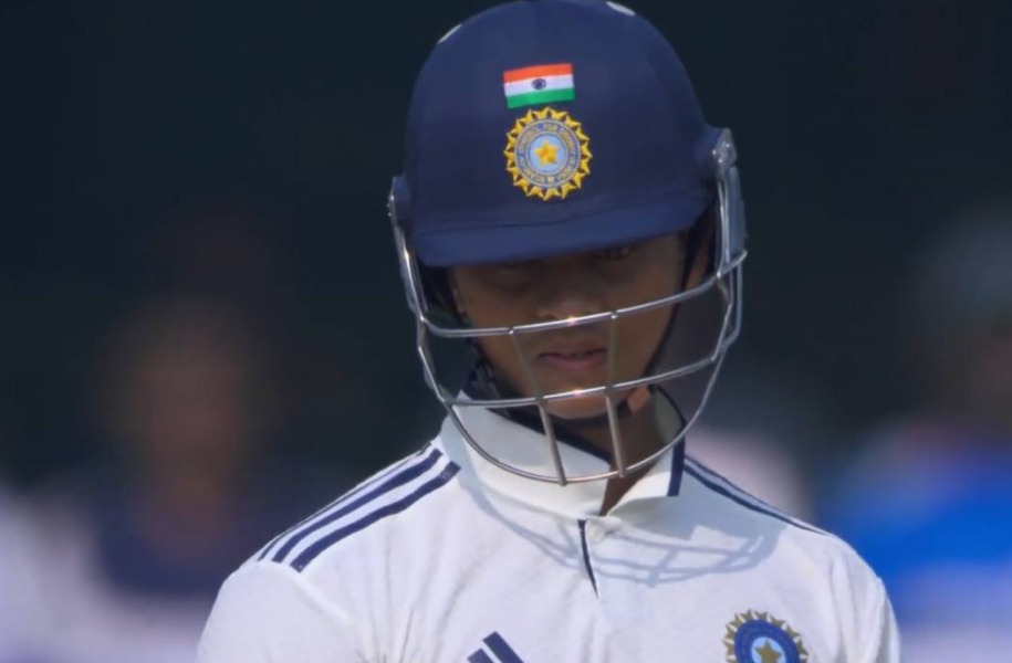 Jaiswal Left Stunned, Stares At Pitch In Disbelief After Dismissal Against SA