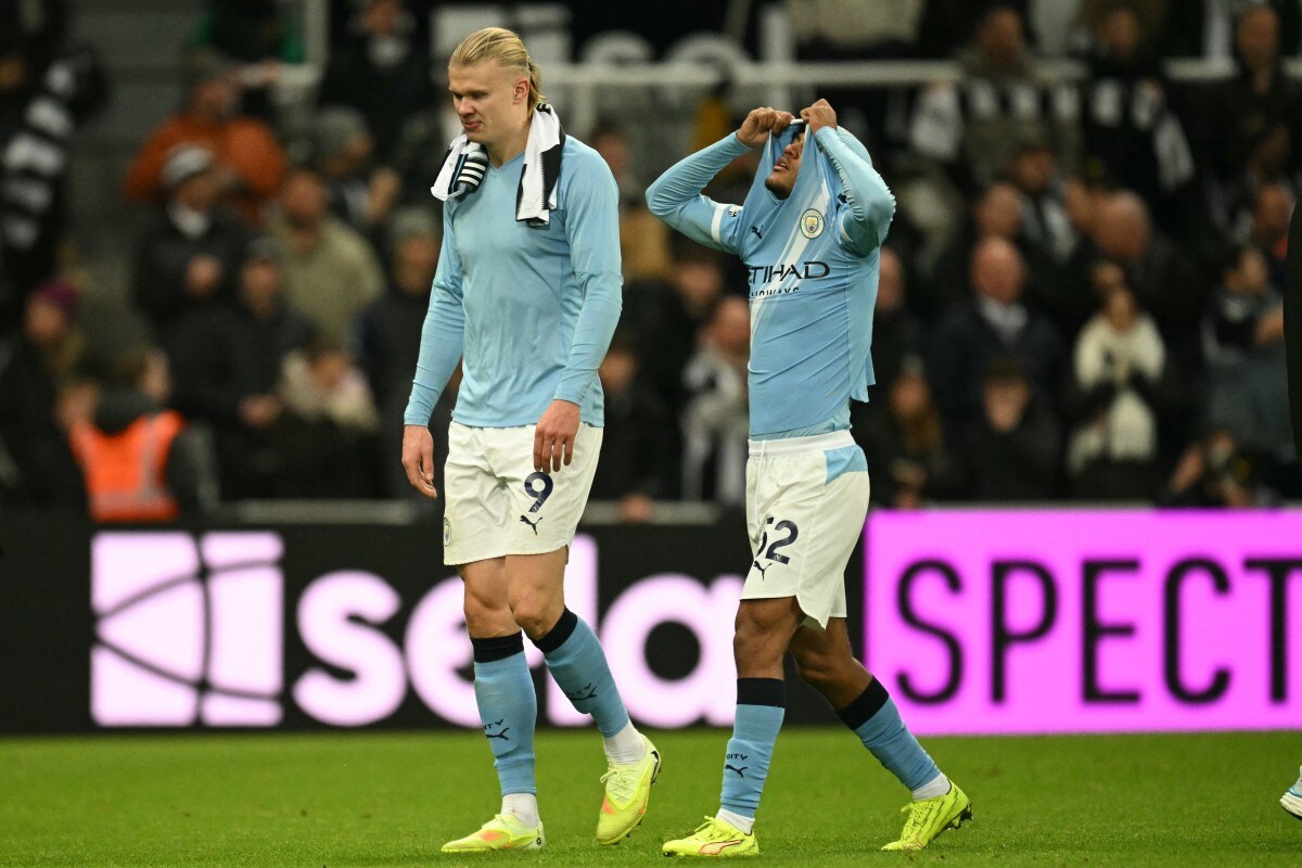 Liverpool, Manchester City Lose Again To Boost Arsenal's Premier