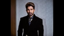Allu Arjun Receives The Most Versatile Actor Of The Year Award